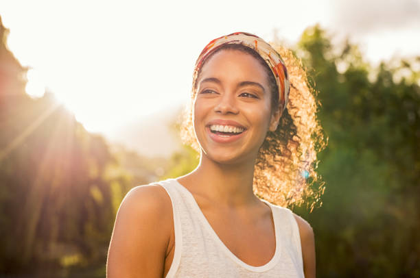 4 étapes pour préparer ses cheveux bouclés pour l'été