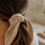 Cardoun pour cheveux : ruban de coton noué pour un lissage sans chaleur, nuit