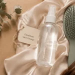 Démêlant sans rinçage : spray léger sur cheveux secs et abîmés